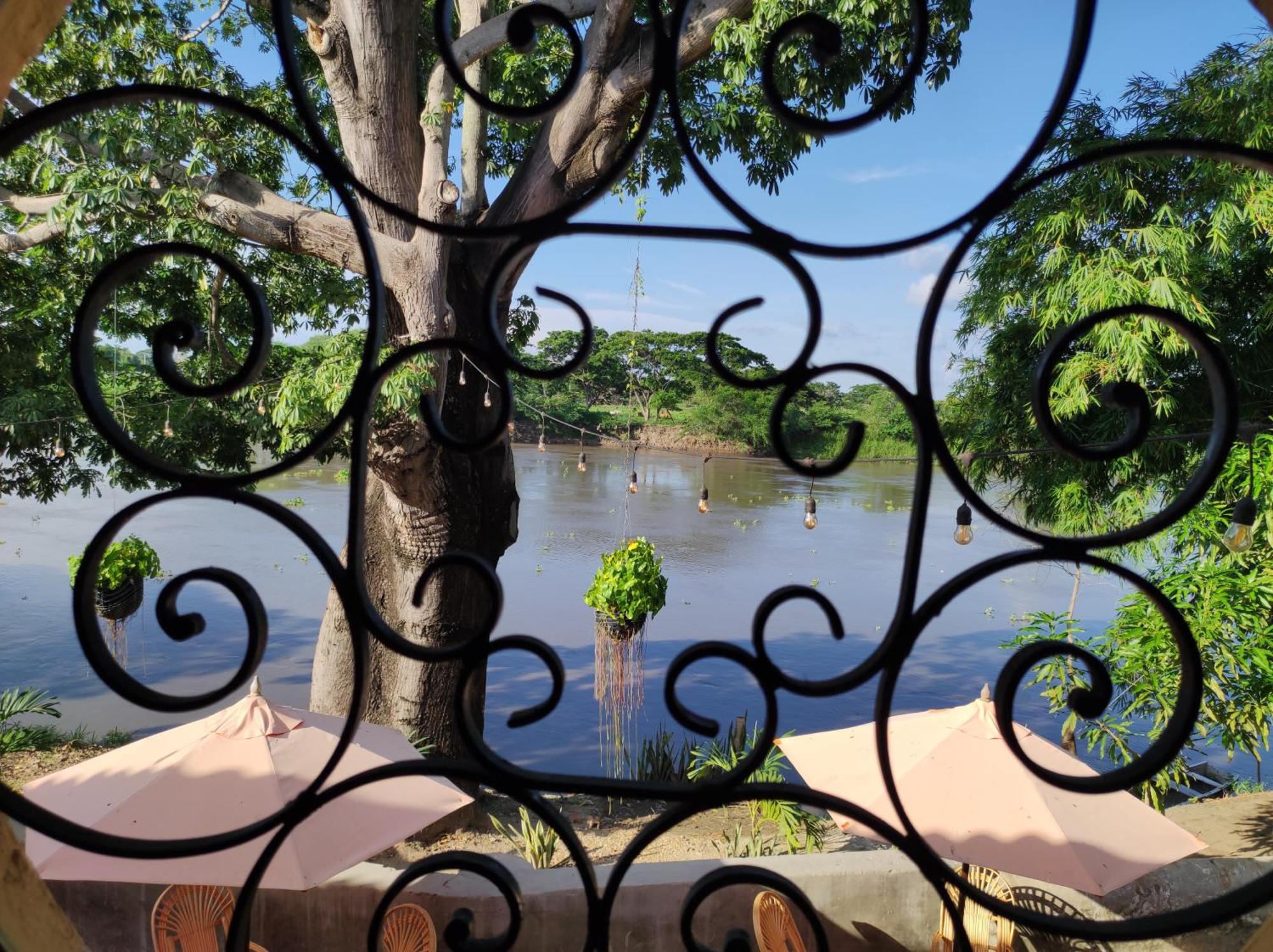 Hotel Nieto Mompox, Ubicado En El Corazon Del Centro Historico, Frente Al Rio Magdalena En Zona De Malecon エクステリア 写真